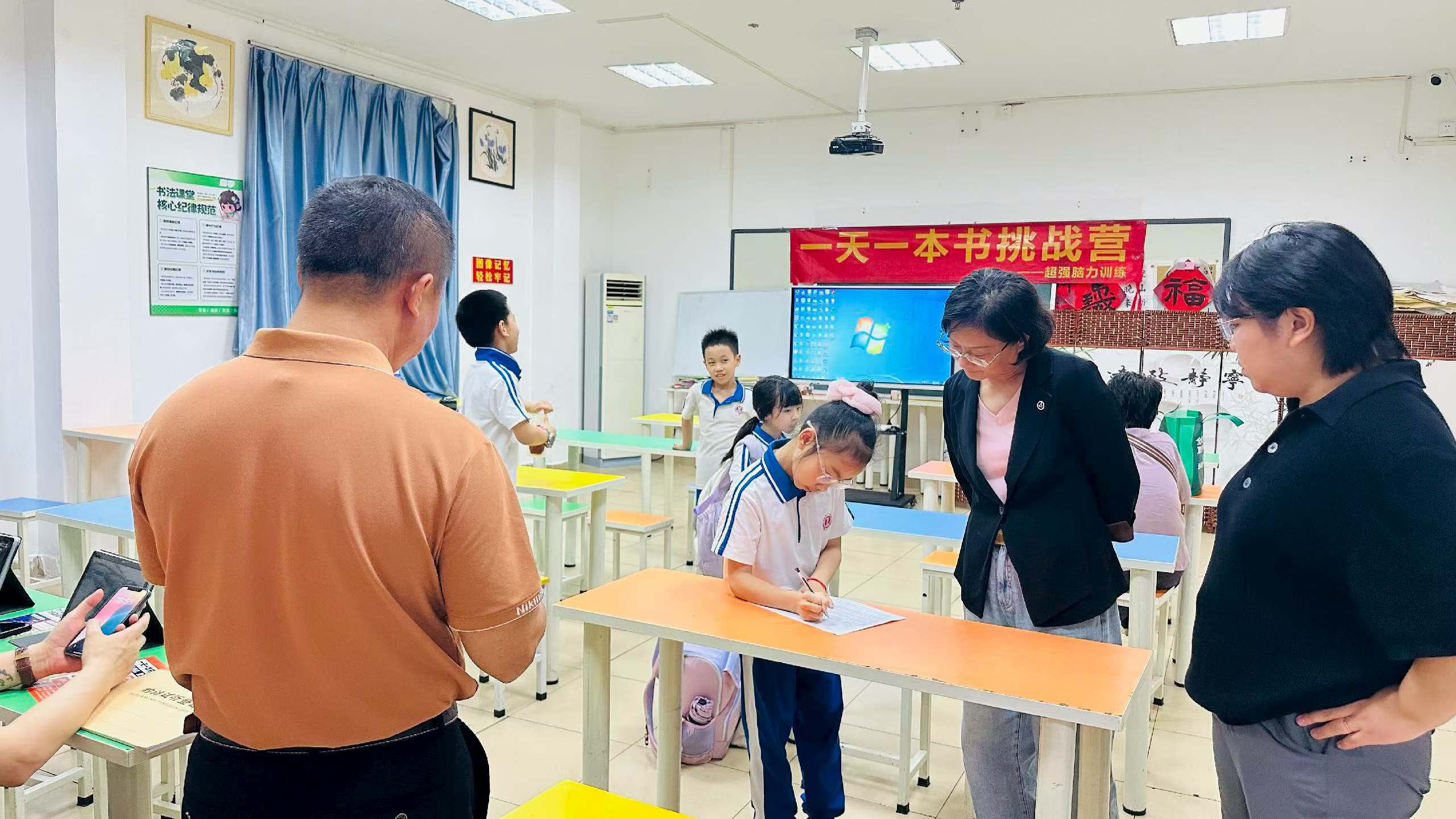 2026年龙岗区英语提分哪家好 推荐深圳小象趣学派教育