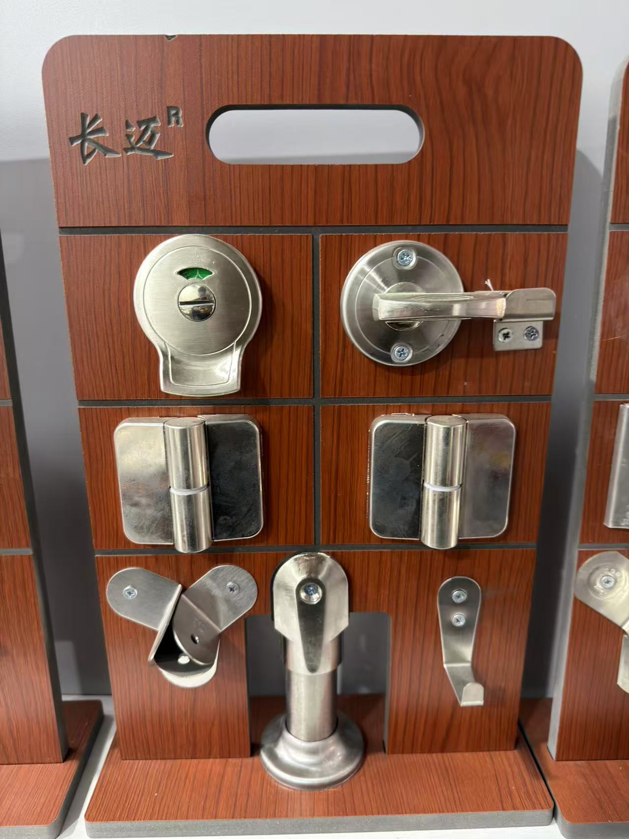 2026年10月全国公共卫生间隔断配件靠谱工厂盘点